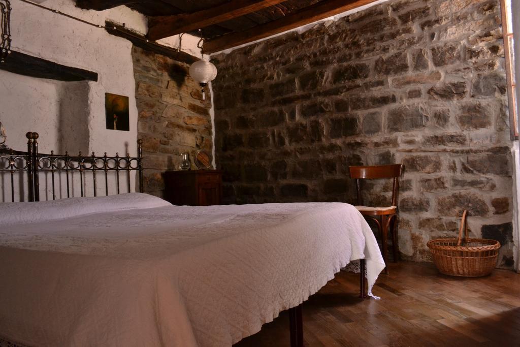 Casa Filomena Bed & Breakfast Faggeto Lario Ruang foto